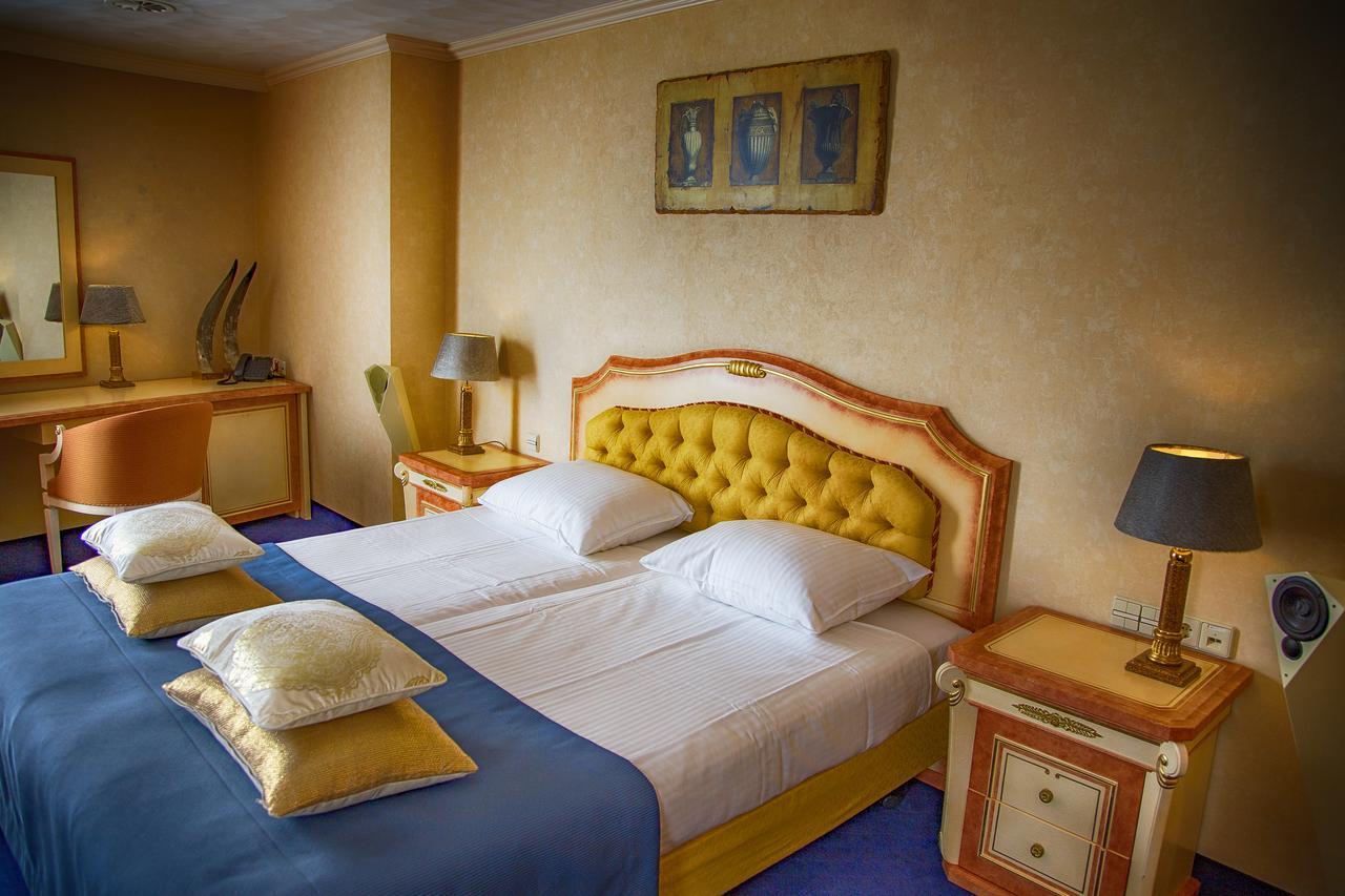 Hôtel De Koperen Hoogte à Lichtmis Extérieur photo